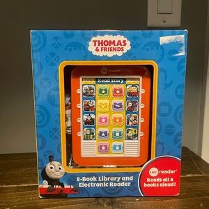 New Thomas & Friends: Me Reader: 8-Book Library and Electronic Reader
